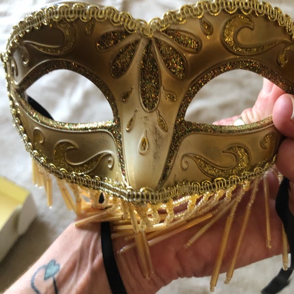 Masks - Picture 2 of 7